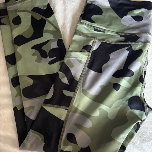 ZYIA Pants - ZYIA Green and Black Camouflage Leggings